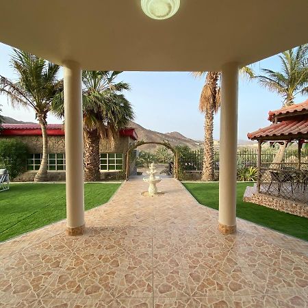 Villa Uae Farm Qur Exterior foto