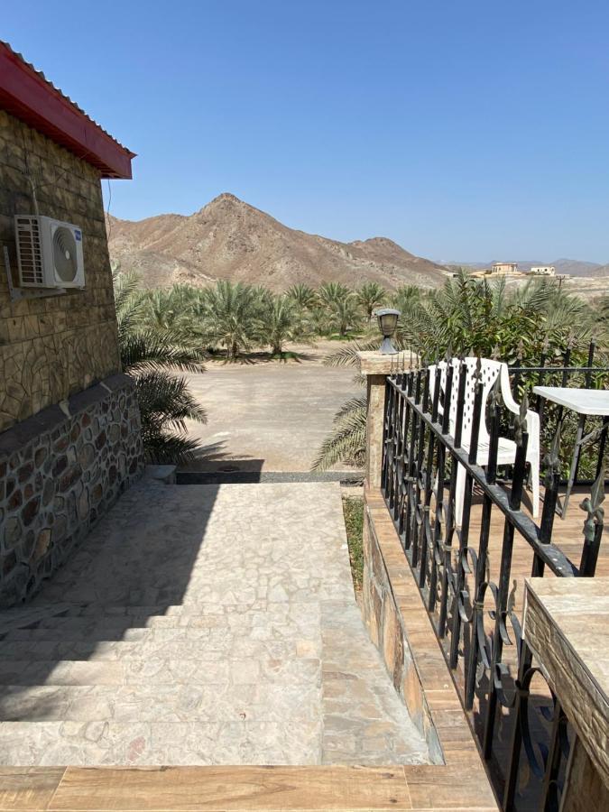Villa Uae Farm Qur Exterior foto